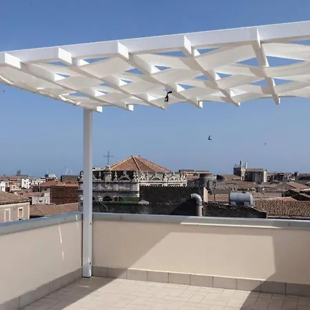 Cortile Vittorio Charme Apartment Catania